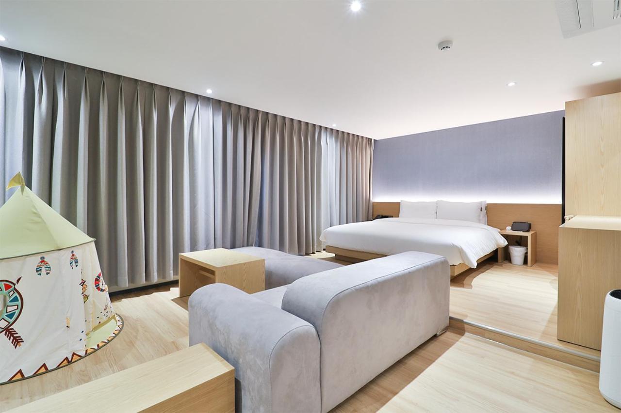 Custom Hotel Ulsan Exterior photo
