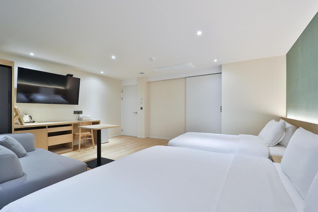Custom Hotel Ulsan Exterior photo