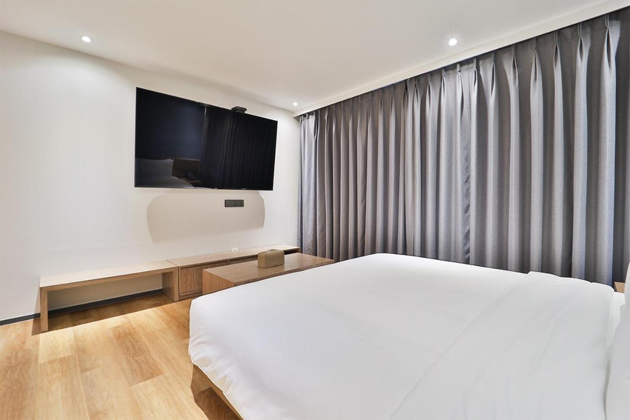 Custom Hotel Ulsan Exterior photo